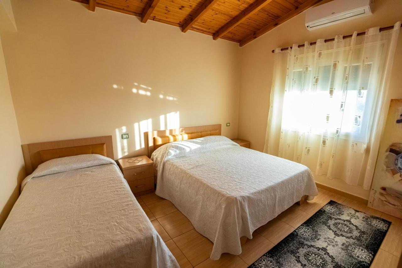 Vila Llano Vlorë Exterior foto