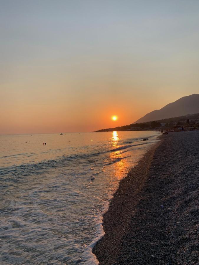Vila Llano Vlorë Exterior foto